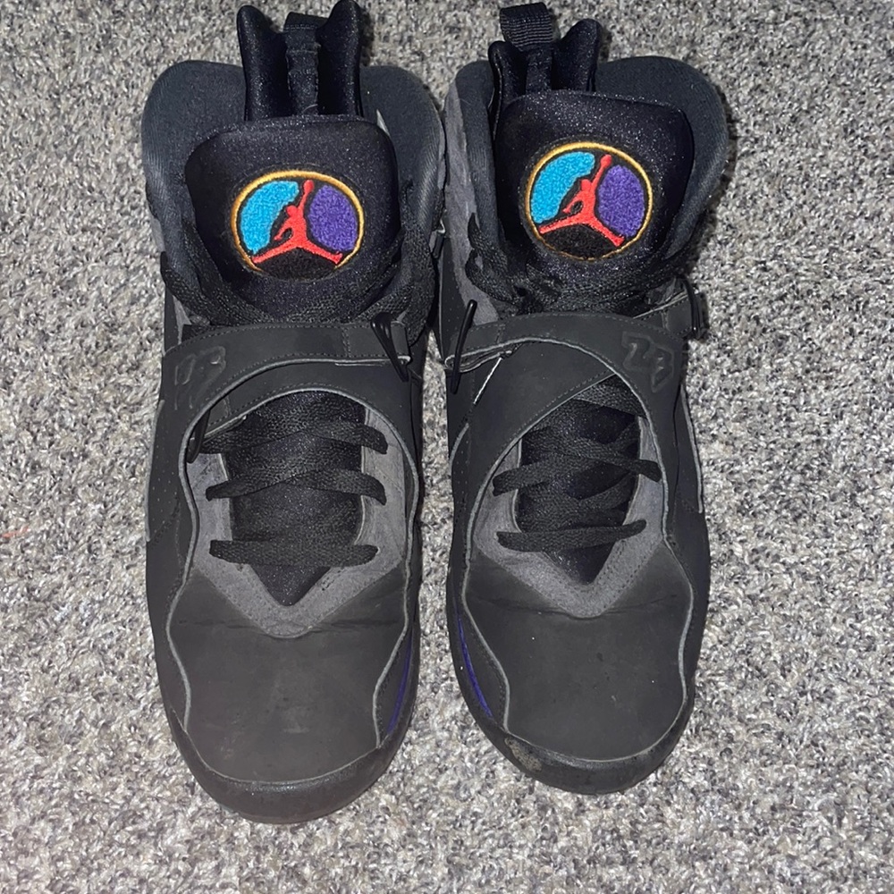 im selling my pair of retro 8 Aquis (no box) year (2015)